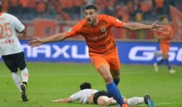 年轻球员爆料最新消息,最新内幕曝光，新赛季转会风云再起