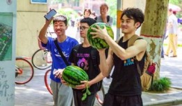 最新吃瓜爆料学生多人,多生疑云，真相即将揭晓